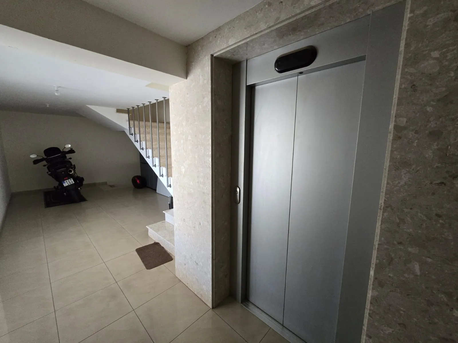 GL106 METRO SEAVIEW APT PHOTO (5)_result